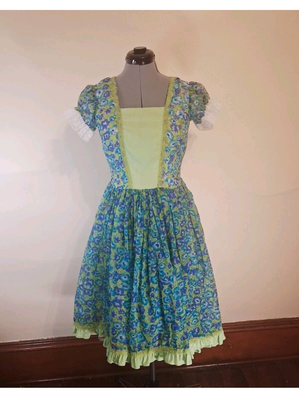 Vintage Handmade Square Dancing Dress, Floral Green And Blue Size Large Prairie
